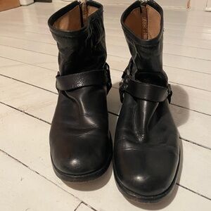 Women’s Frye Boots 9.5 Black